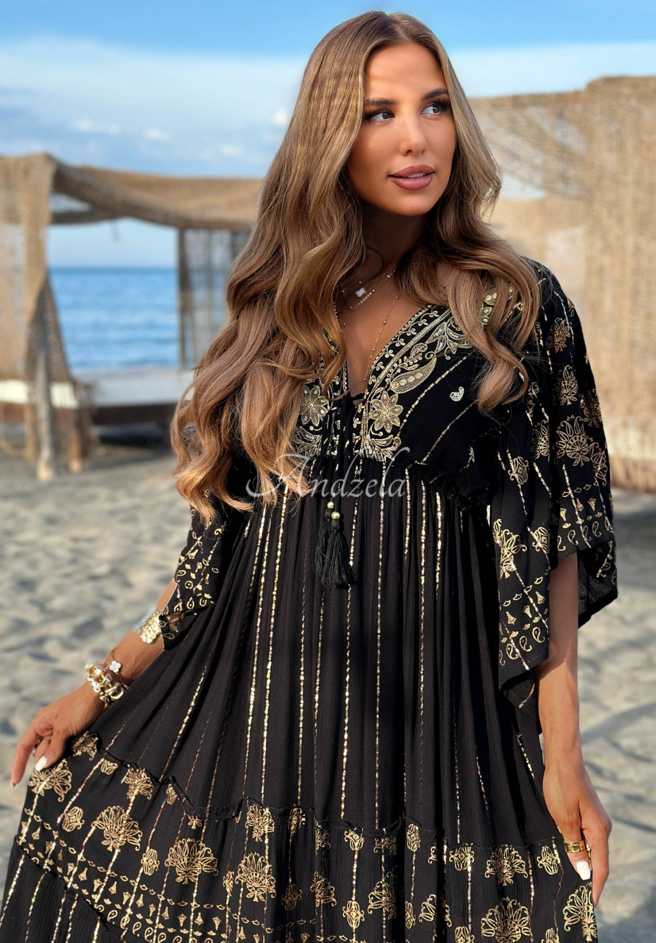 Viskosekleid mit Goldstickerei boho Palm Royale Schwarz