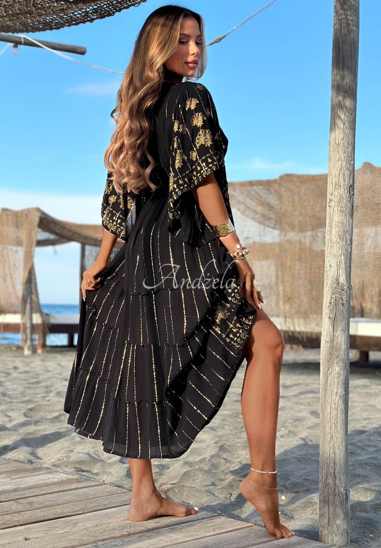 Viskosekleid mit Goldstickerei boho Palm Royale Schwarz