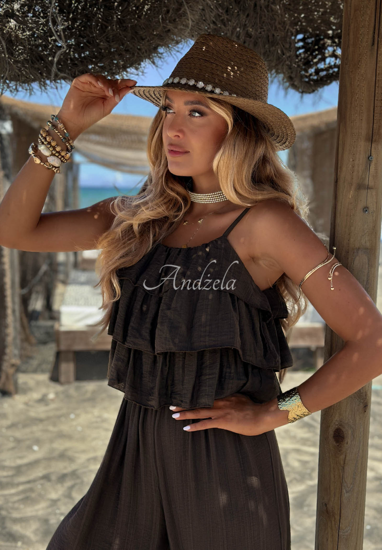 Langer Viskose-Jumpsuit mit Trägern und Rüschen Ocean Charm Schokoladenbraun