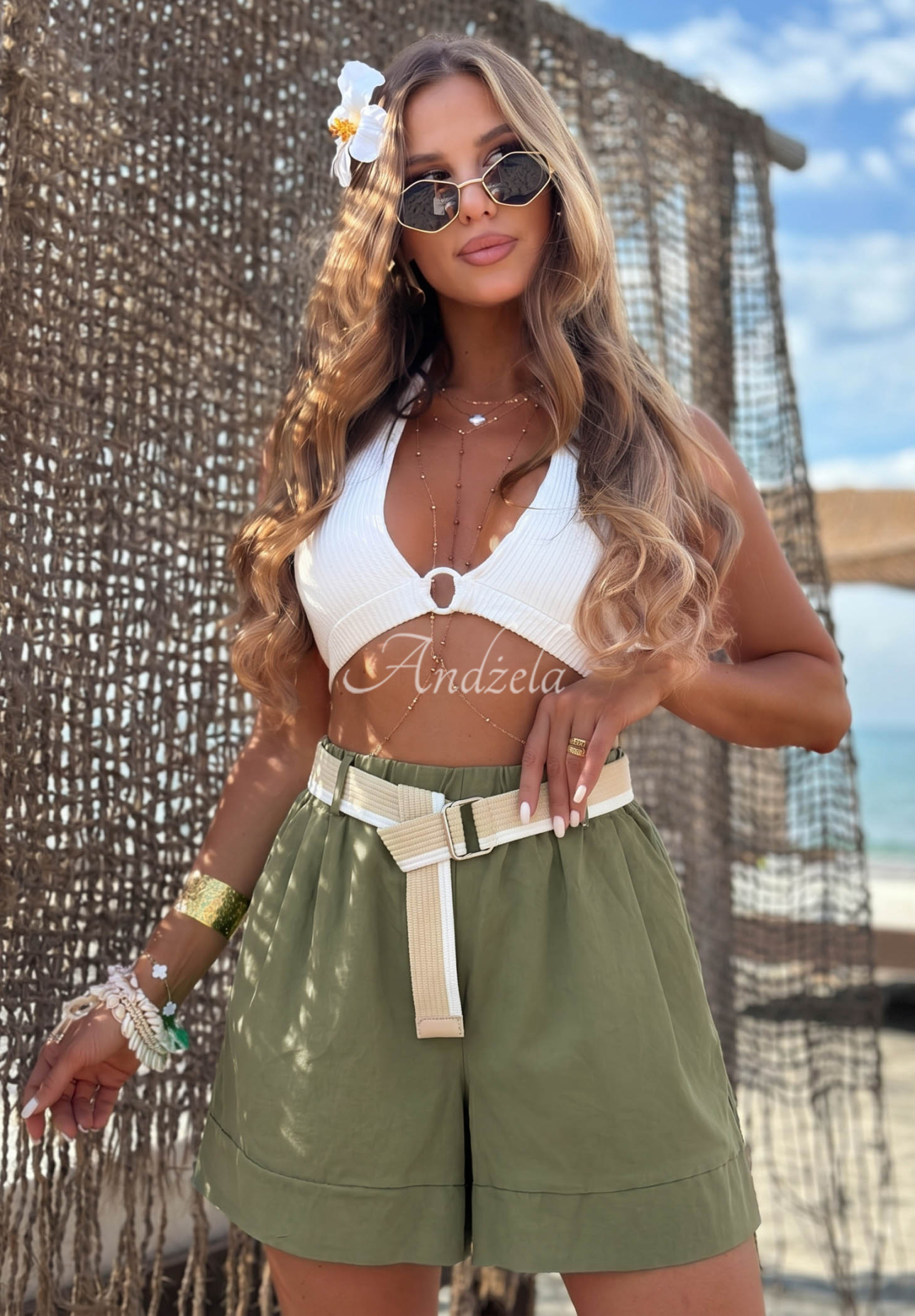 Kurze Viskose-Shorts mit Gürtel Safari Sun Khaki