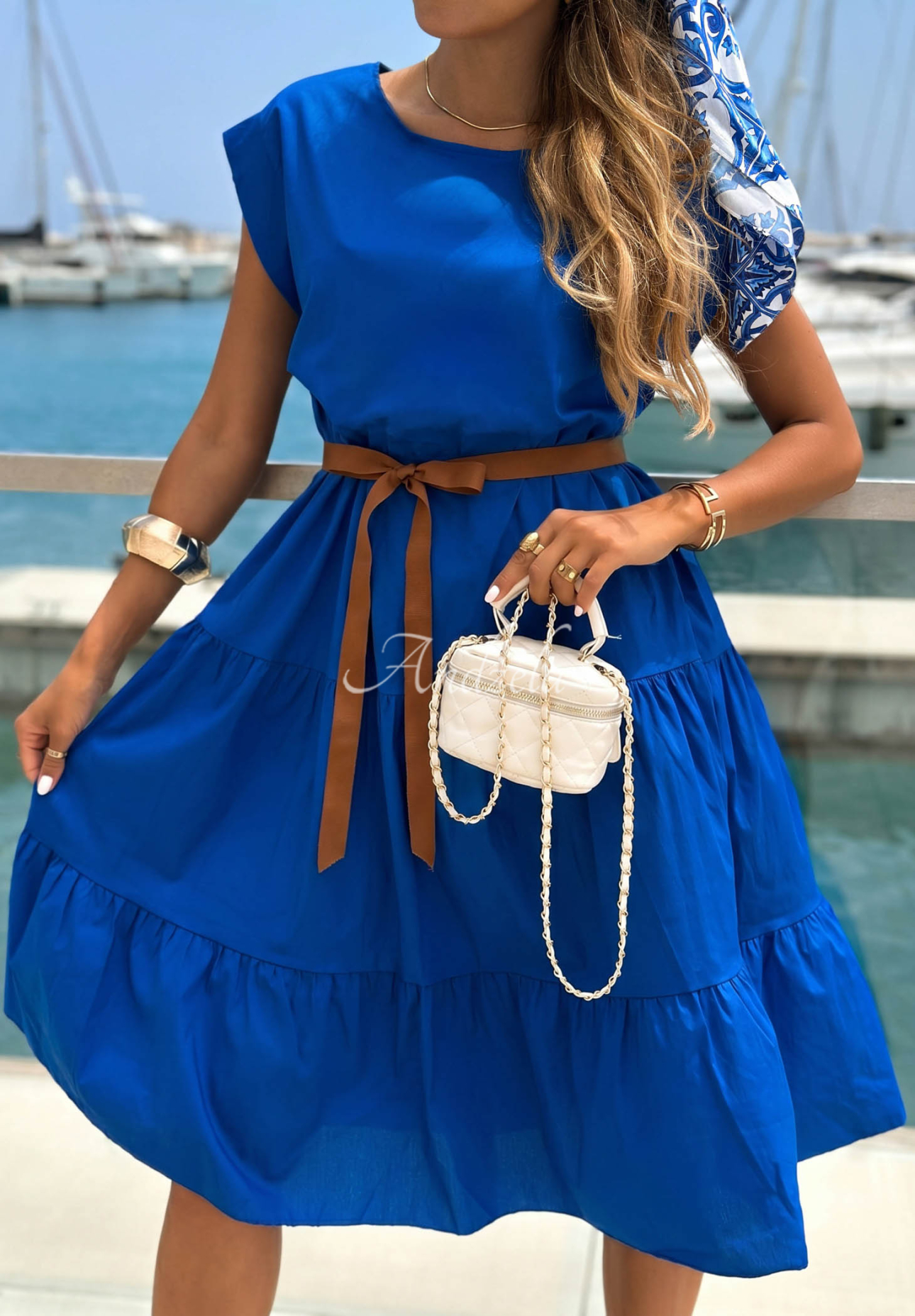 Baumwollkleid mit Rüschen und Gürtel Marina Royale Kobaltblau