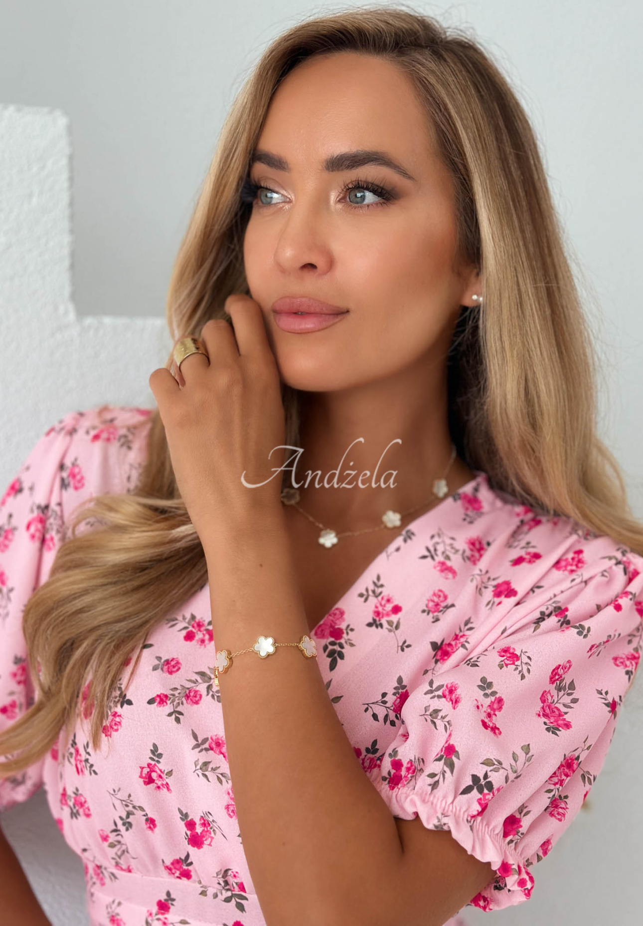 Armband mit Blümchen Alhambra Gold-Weiß