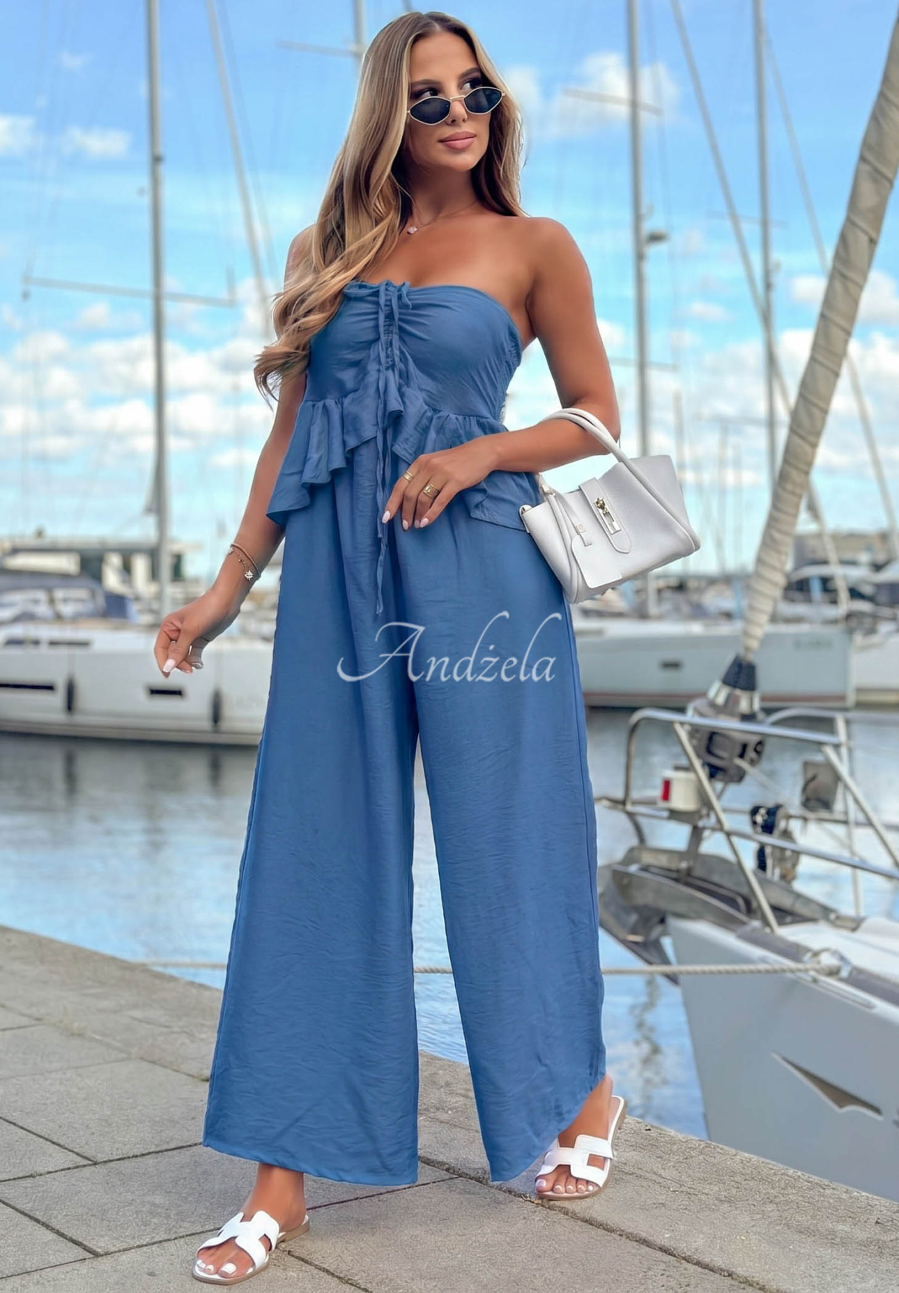 Langer Viskose-Jumpsuit mit Bindeband und Rüschen By The Sea Blau