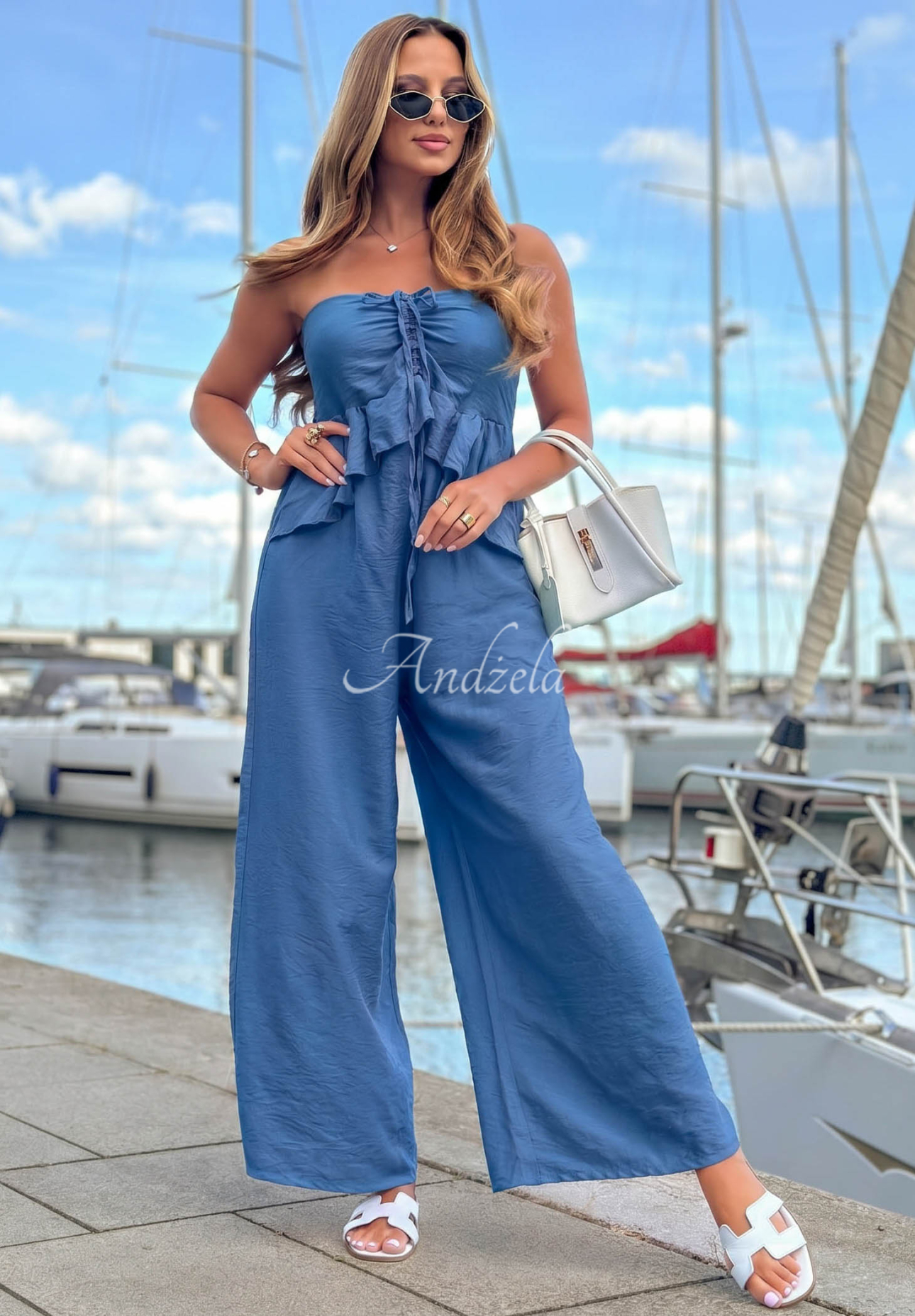Langer Viskose-Jumpsuit mit Bindeband und Rüschen By The Sea Blau