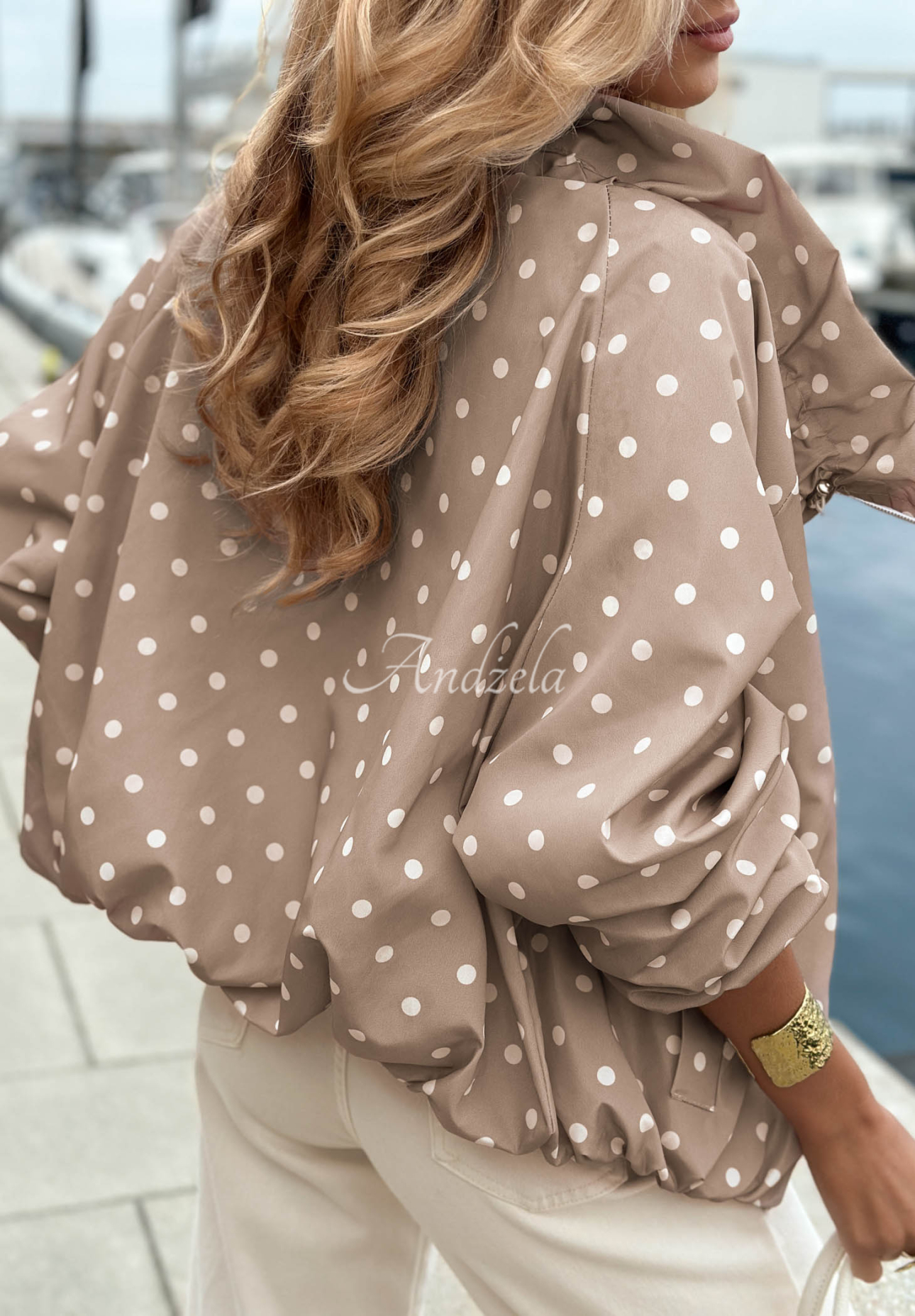 Leichte Jacke mit Punkten Dotty Mood Mokkafarben