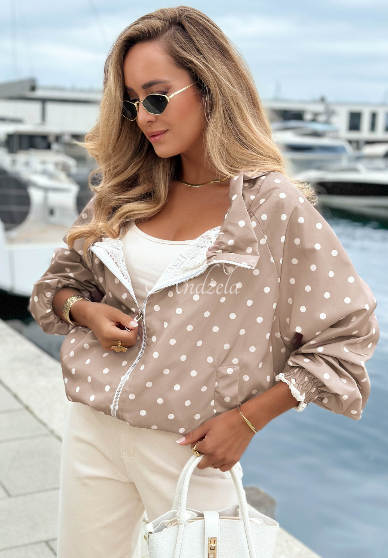 Leichte Jacke mit Punkten Dotty Mood Mokkafarben