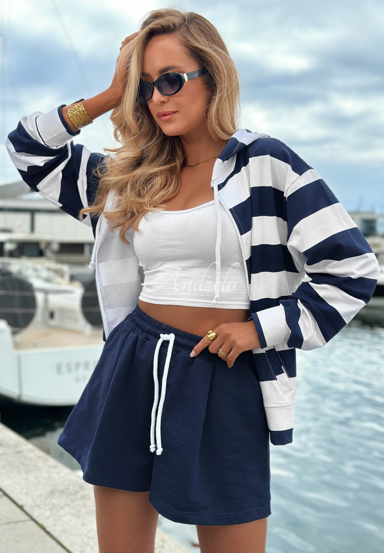 Sweatshirt mit Kapuze aus Baumwolle mit Streifen Sail Voyage weiß-dunkelblau