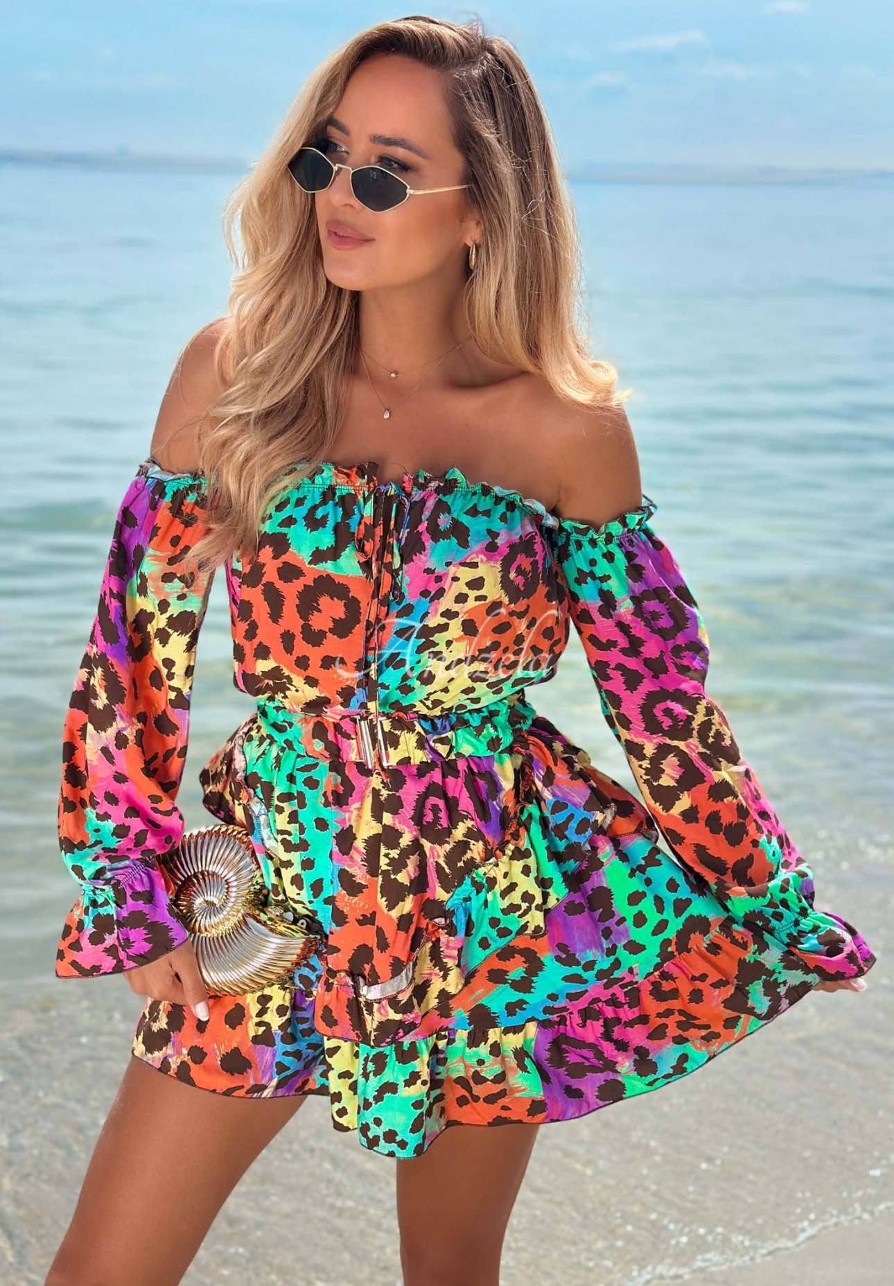 Kurzer Viskose-Overall mit Leopardenmuster Wild Colors türkis-orange