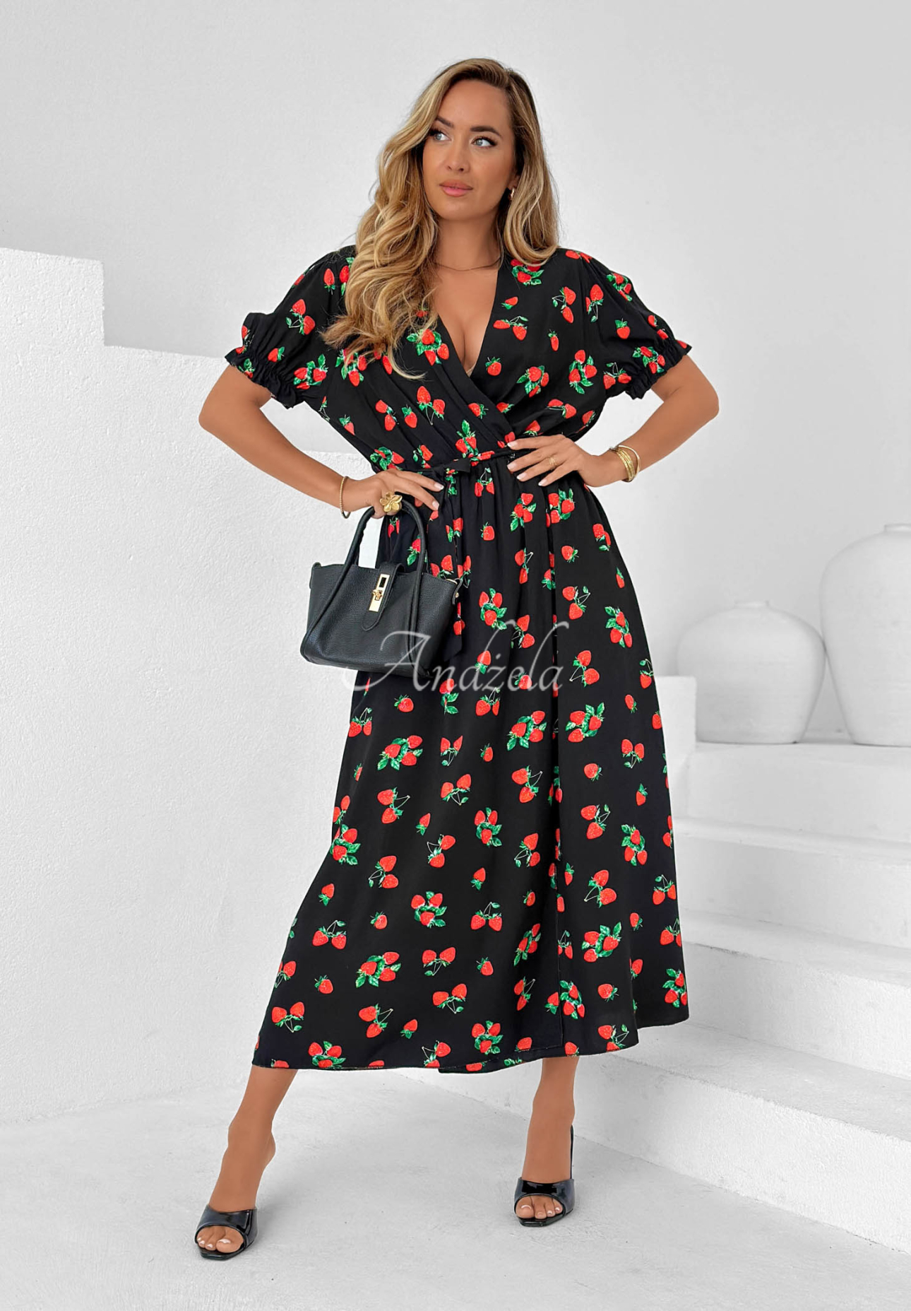 Viskose-Midikleid mit Gürtel und Erdbeermuster Strawberry Kiss Schwarz