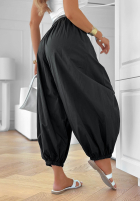 Material Hose joggery z paskiem Stay Awhile Schwarz