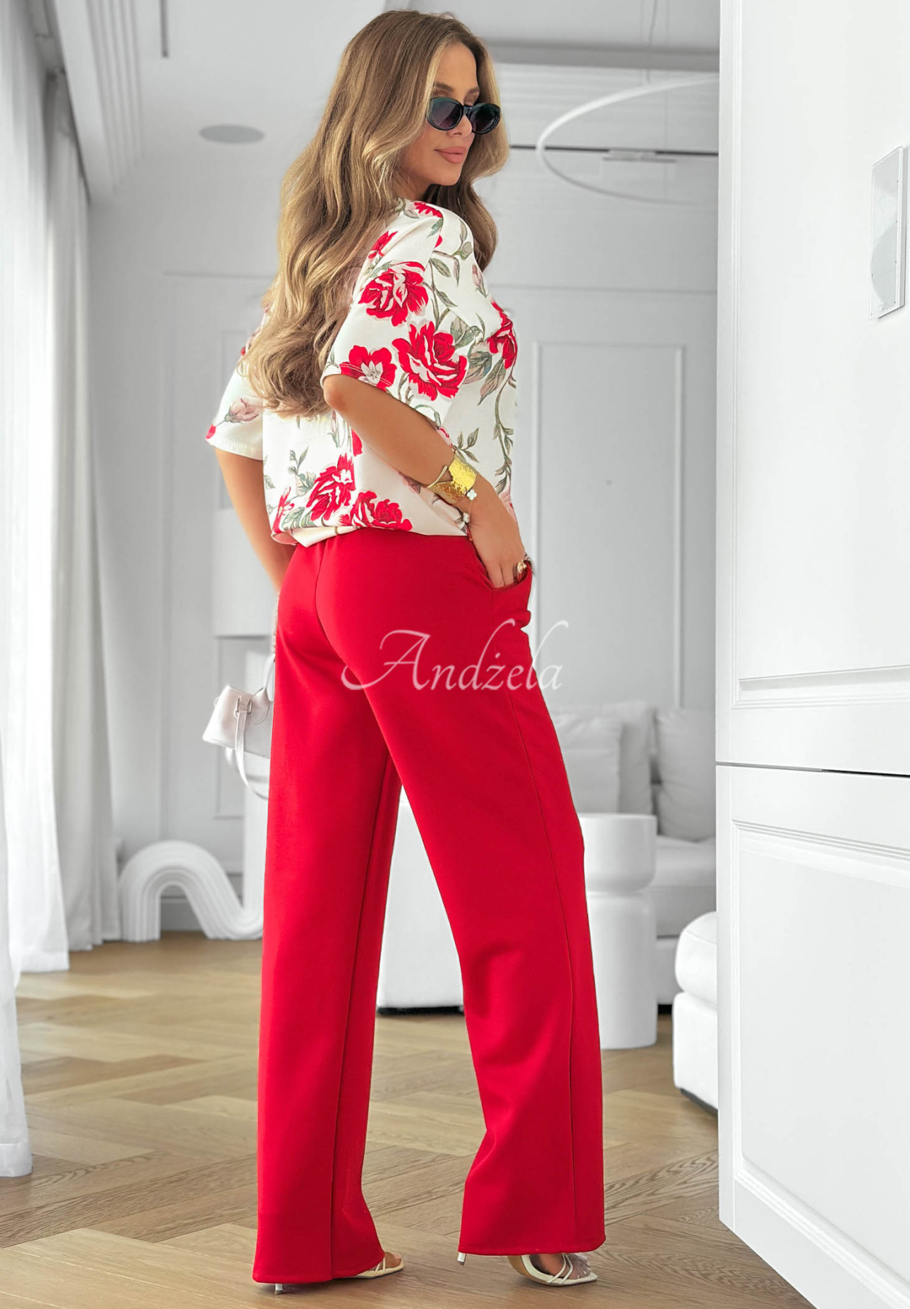 Bluse und Hose aus Viskose mit Blumenmuster Endless Day Rot