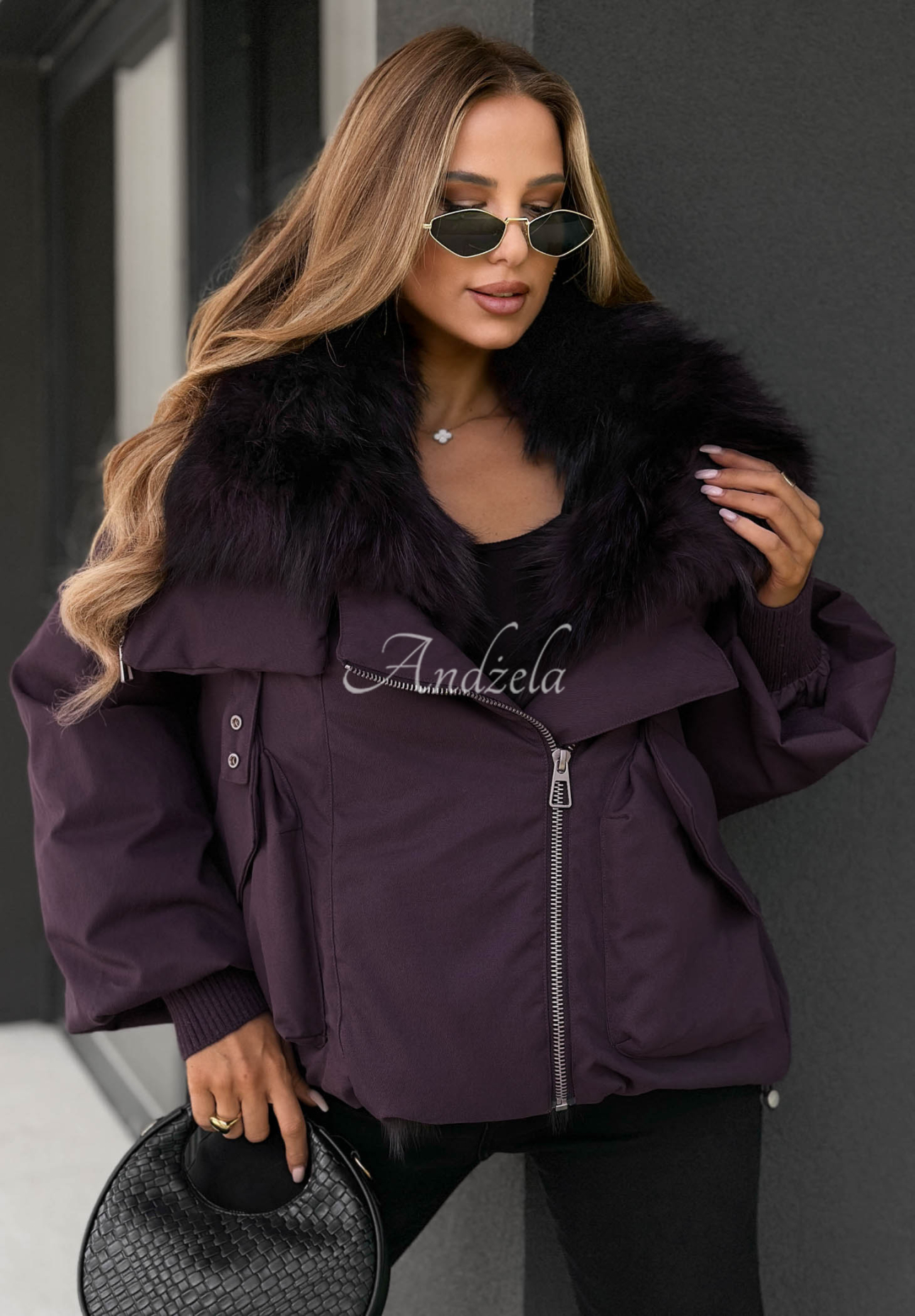 Daunenjacke mit Fell Nordic Mist Pflaumenfarben