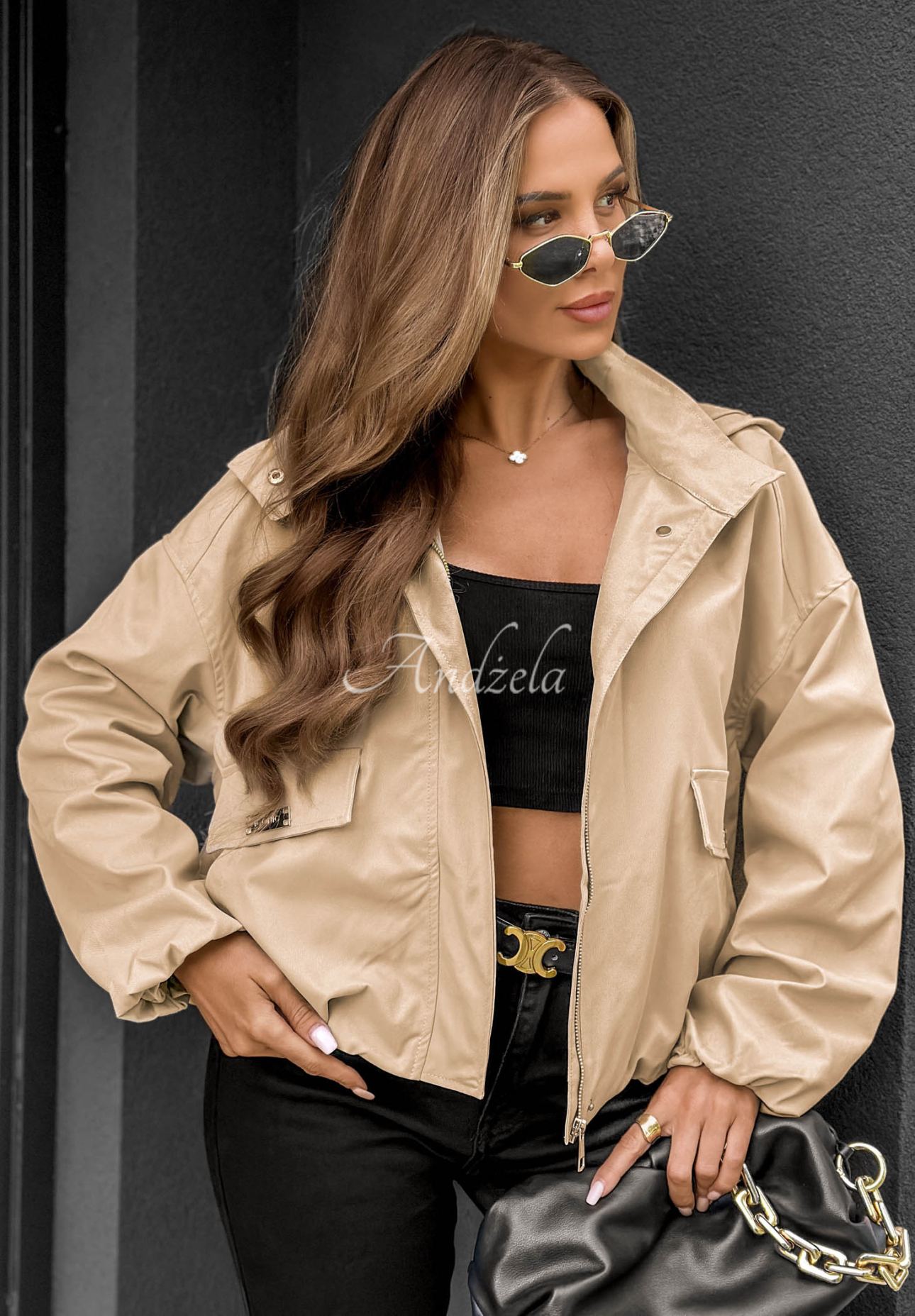 Kurze Bomberjacke mit Kapuze Street Chic Beige