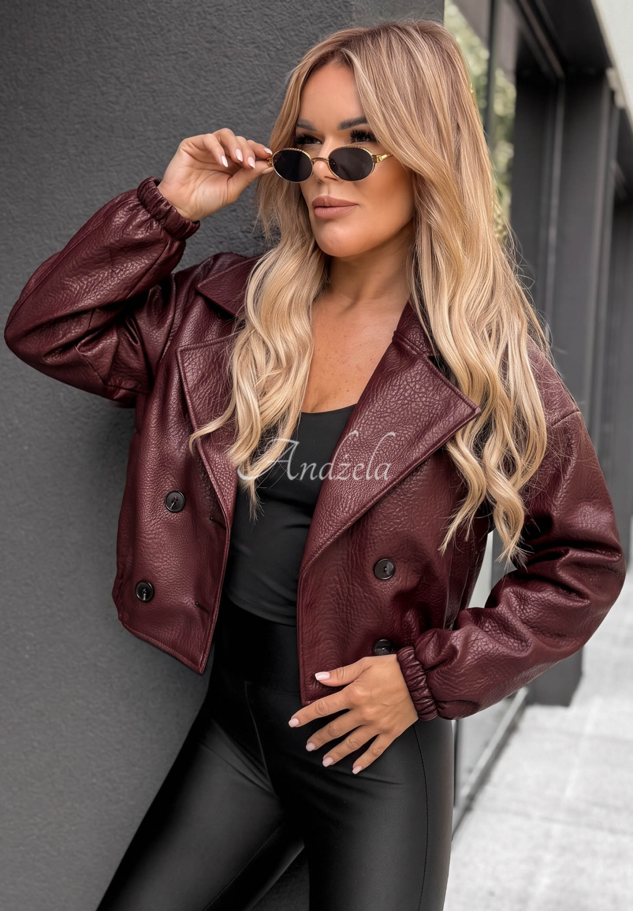 Kurze Lederjacke mit Kragen Morning Mist Burgunderrot