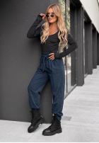 Material Hose z paskiem Elegant Harmony Dunkelblau