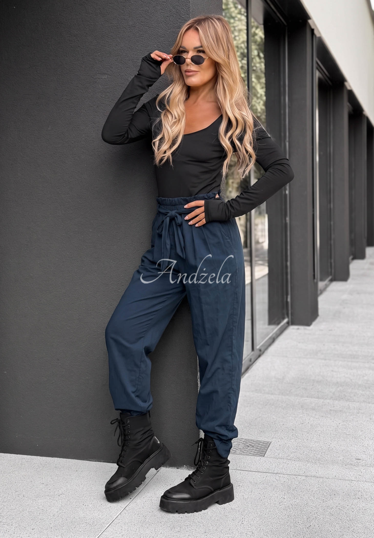 Baumwollhose mit Gürtel Elegant Harmony Dunkelblau