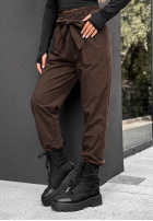Material Hose z paskiem Elegant Harmony Schokoladenbraun