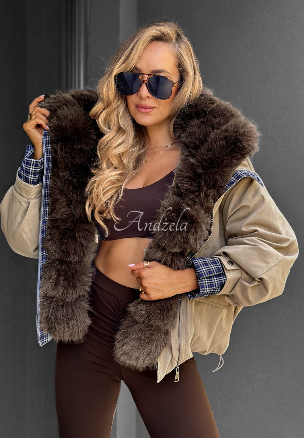 Kurze Jacke mit Kunstfell Amber Charm Beige