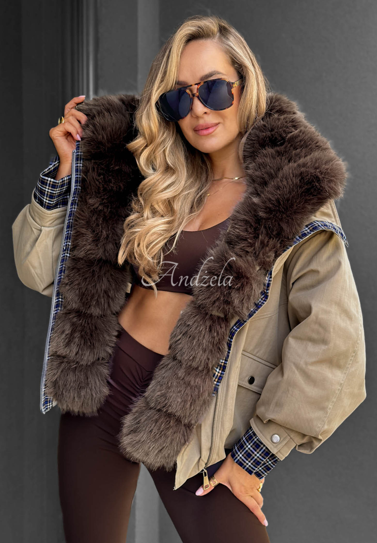 Kurze Jacke mit Kunstfell Amber Charm Beige