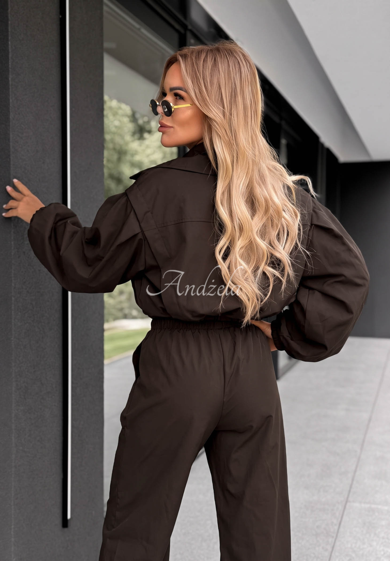 Kurzer, zweireihiger Oversize-Mantel mit Kragen Play Your Cards Schokoladenbraun