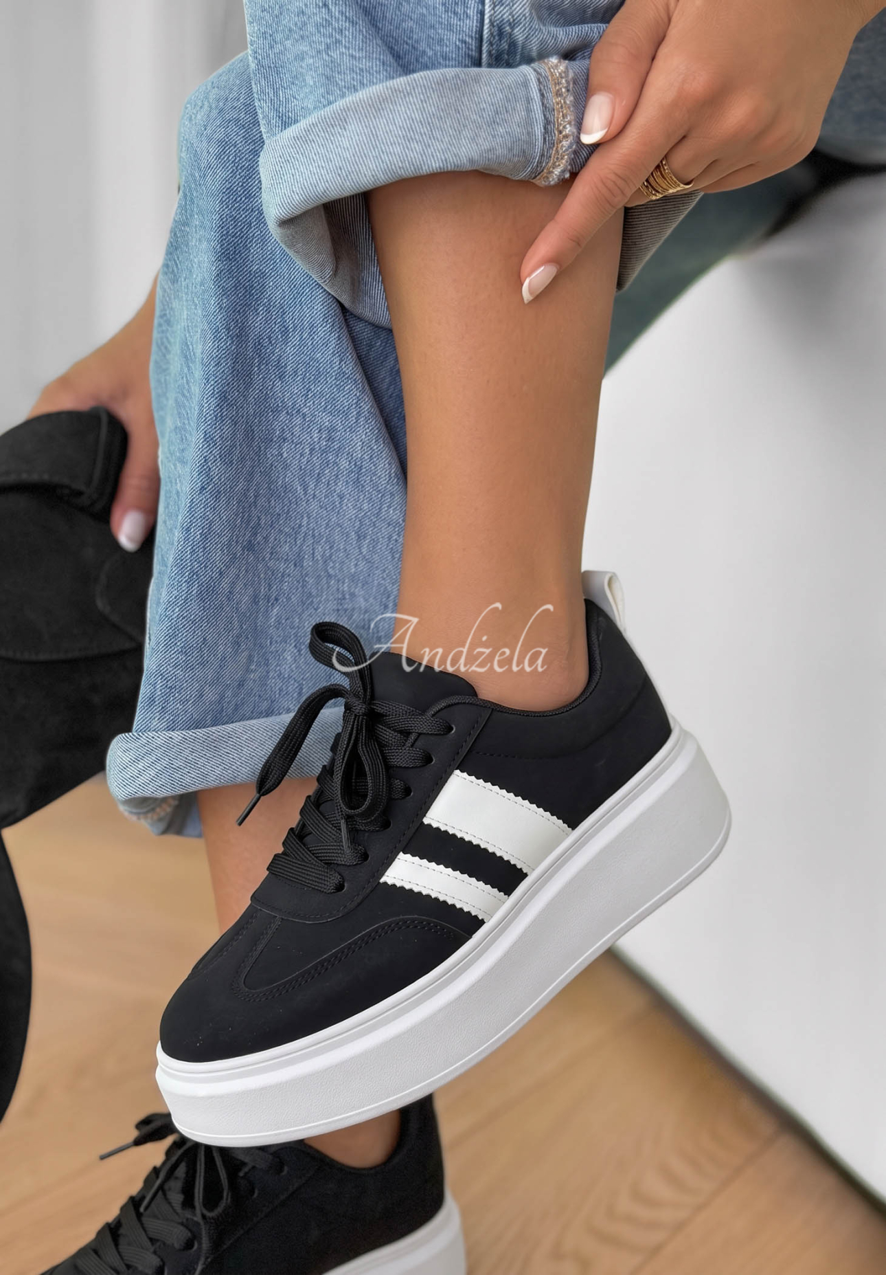 Wildleder Sneakers Start With Forever Schwarz