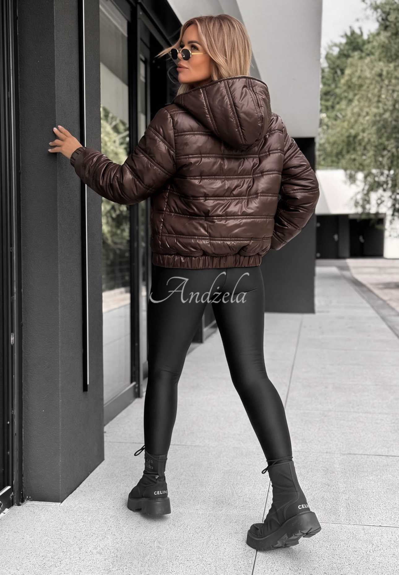 Gesteppte Jacke mit Kapuze Wait For Me Schokoladenbraun