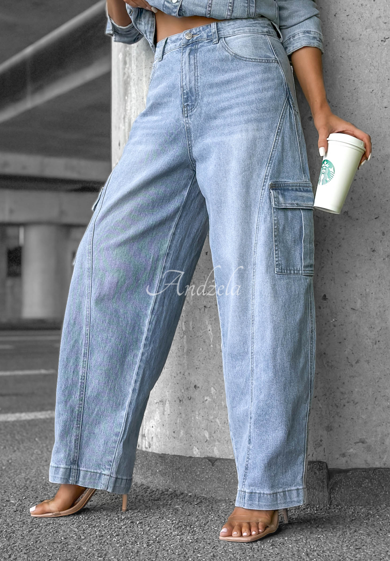 Jeanshose im Ballon-Stil Until Sunset Blau