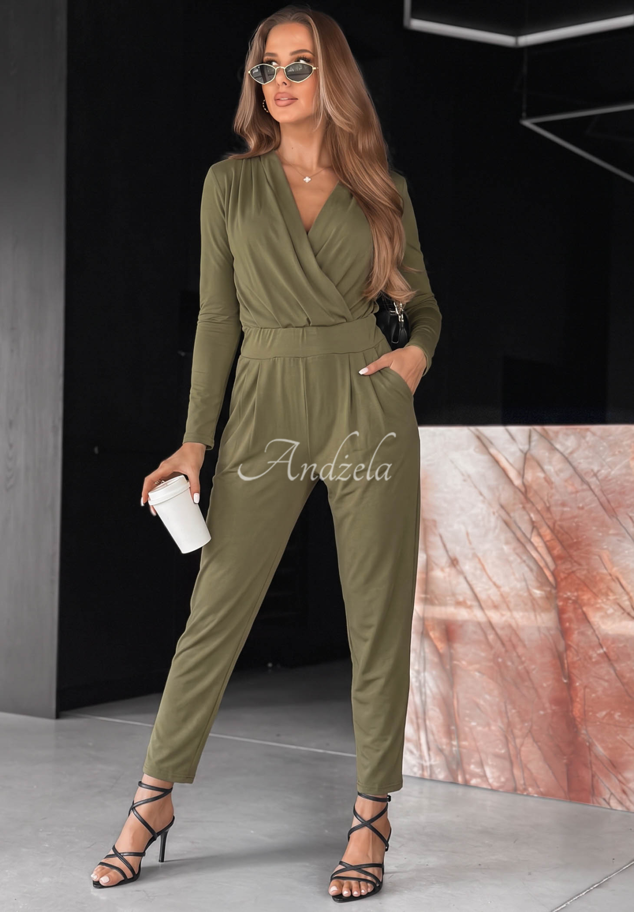 Langärmeliger Overall aus Baumwolle Soft Elegance Olivgrün