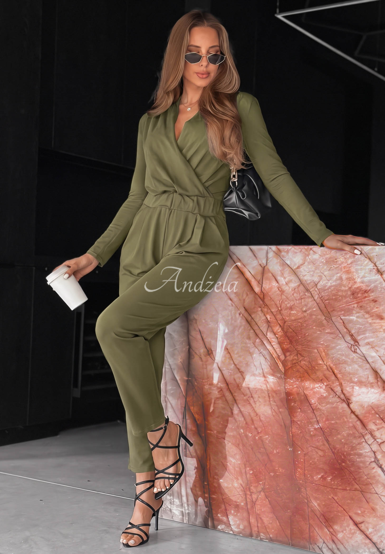 Langärmeliger Overall aus Baumwolle Soft Elegance Olivgrün
