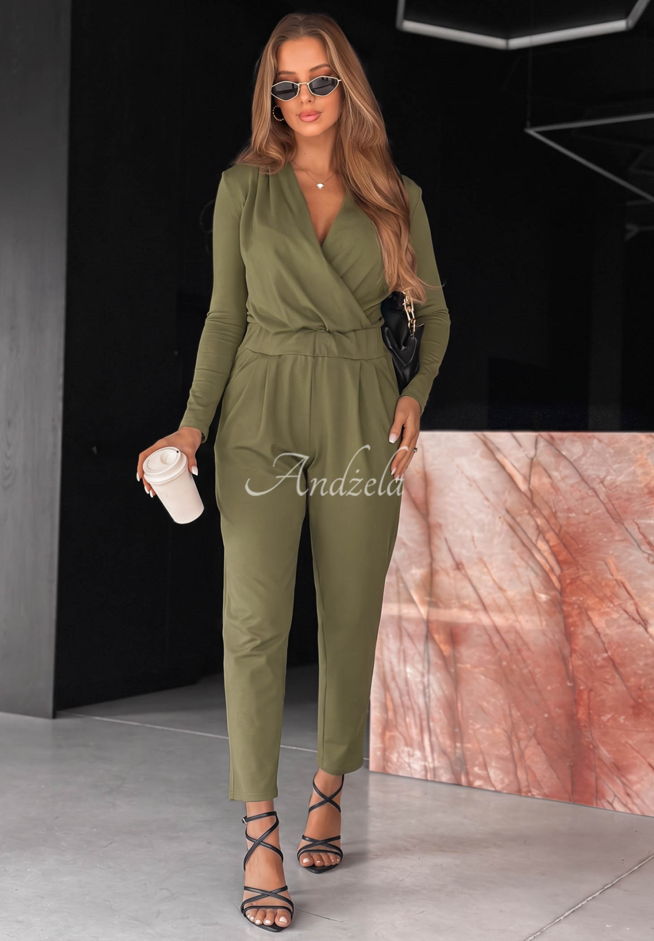 Langärmeliger Overall aus Baumwolle Soft Elegance Olivgrün
