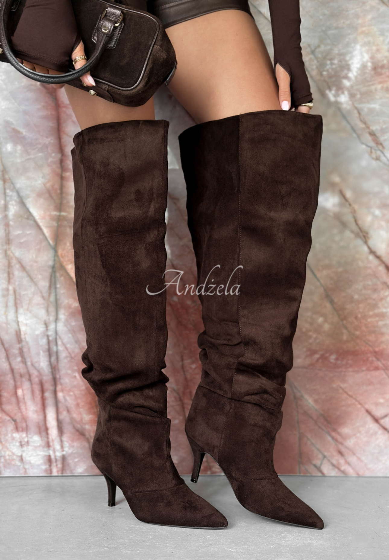 Lange Stiefel aus Wildlederimitat mit Stilettoabsatz Signature Walk Schokoladenbraun