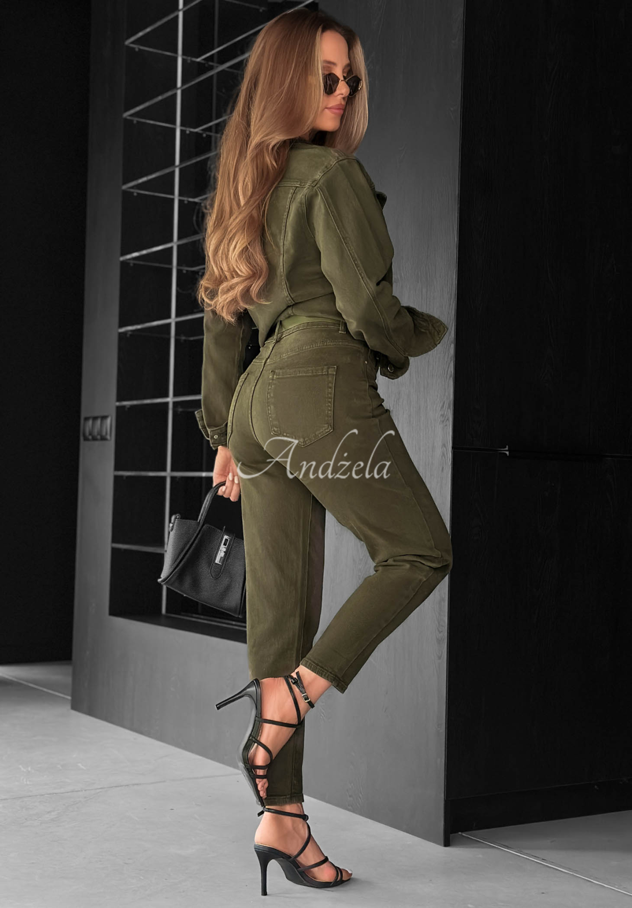 Jeanshose mom fit More Than Ever Khaki