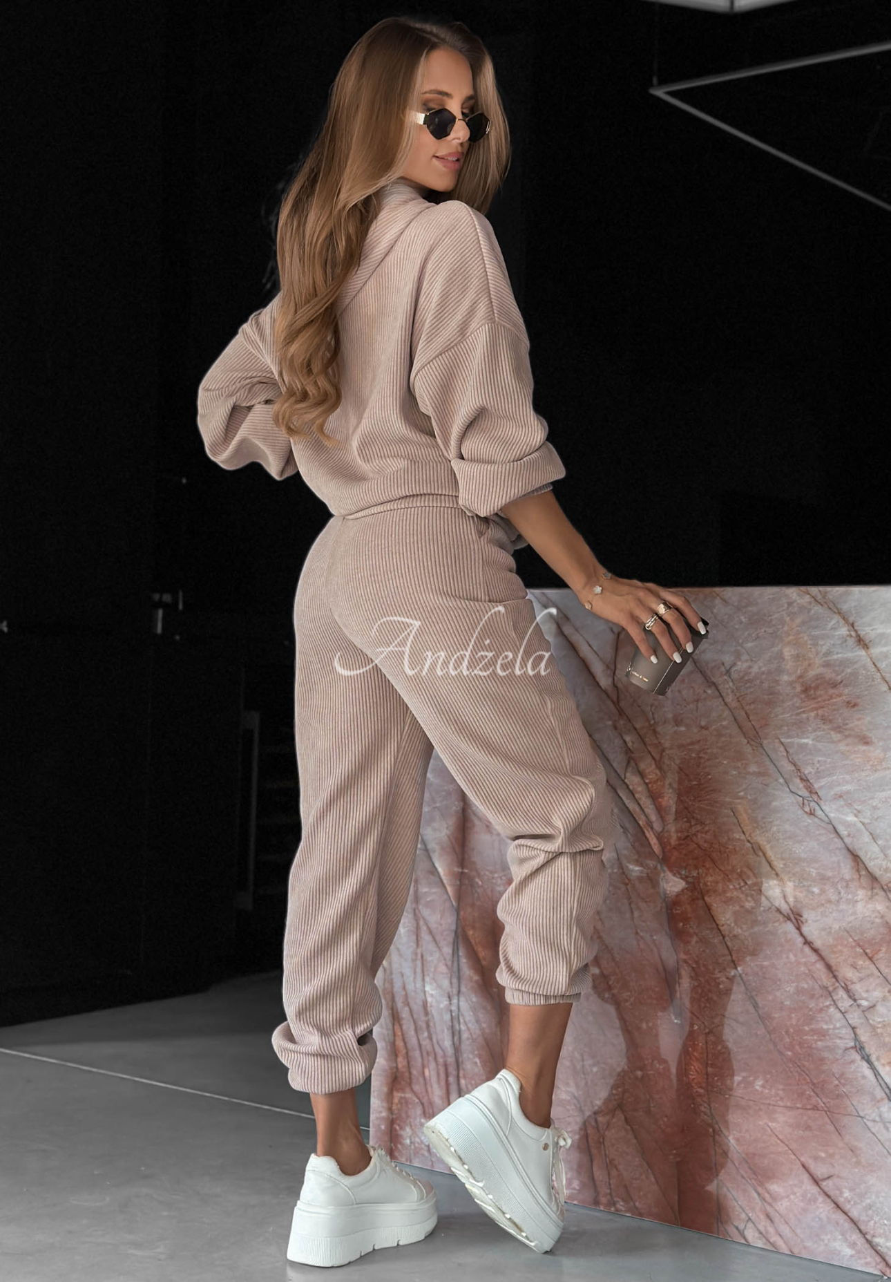 Cord-Set Sweatshirt mit Kapuze und Hose aus Baumwolle Quiet Confidence Beige