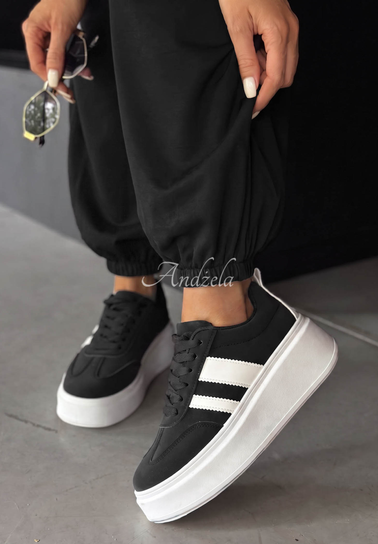 Wildleder Sneakers Start With Forever Schwarz
