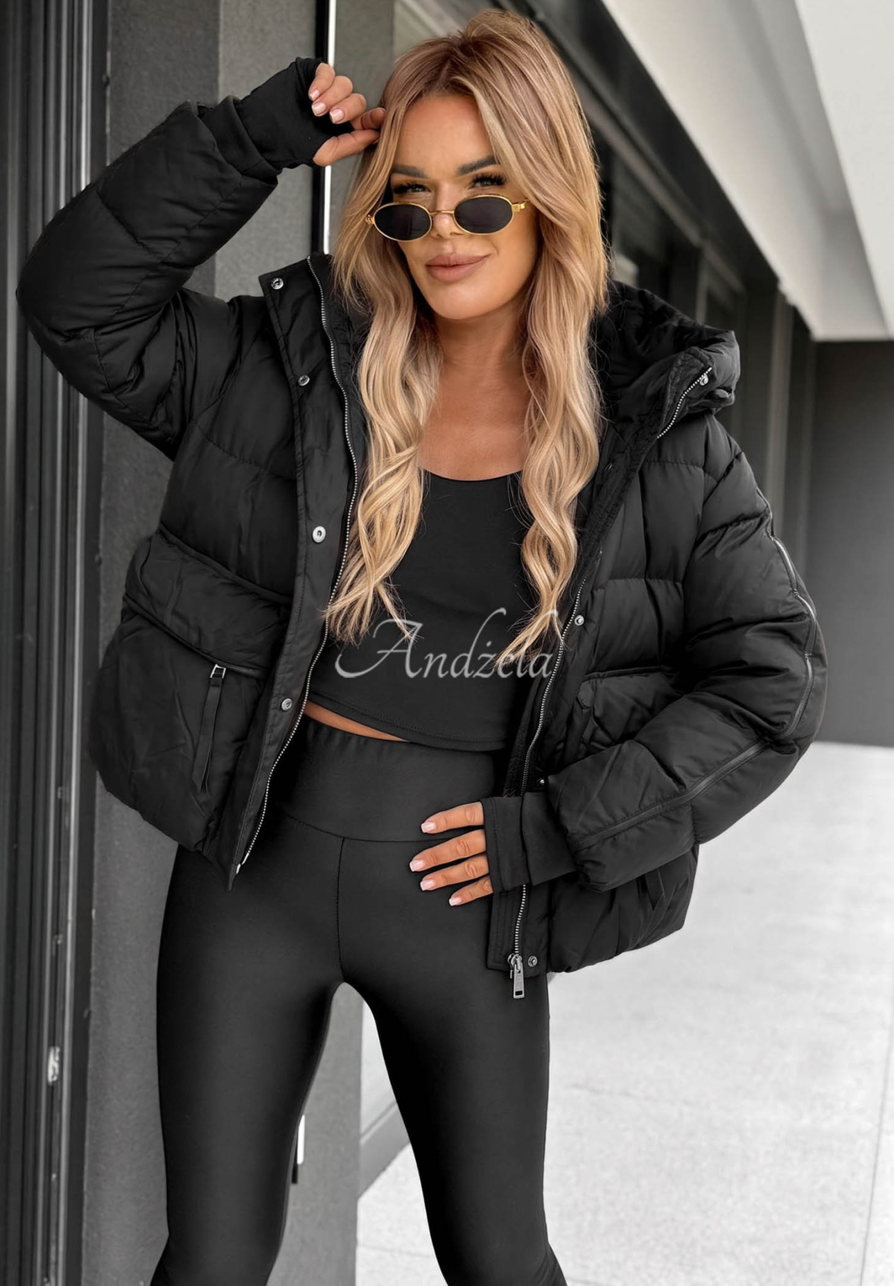 Kurze Daunenjacke mit Kapuze North Meadow Schwarz