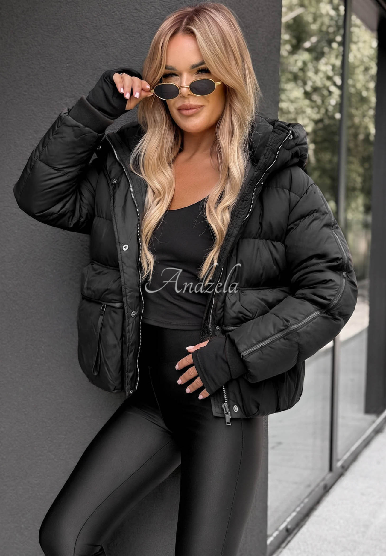 Kurze Daunenjacke mit Kapuze North Meadow Schwarz