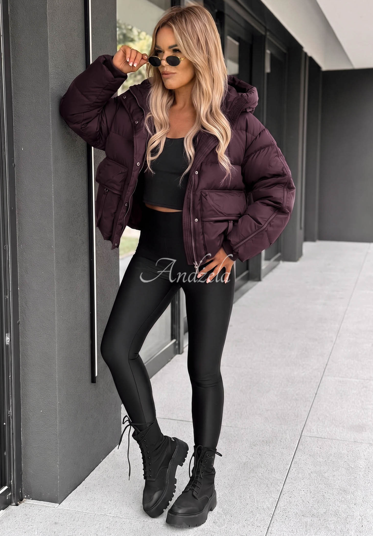 Kurze Daunenjacke mit Kapuze North Meadow Pflaumenfarben