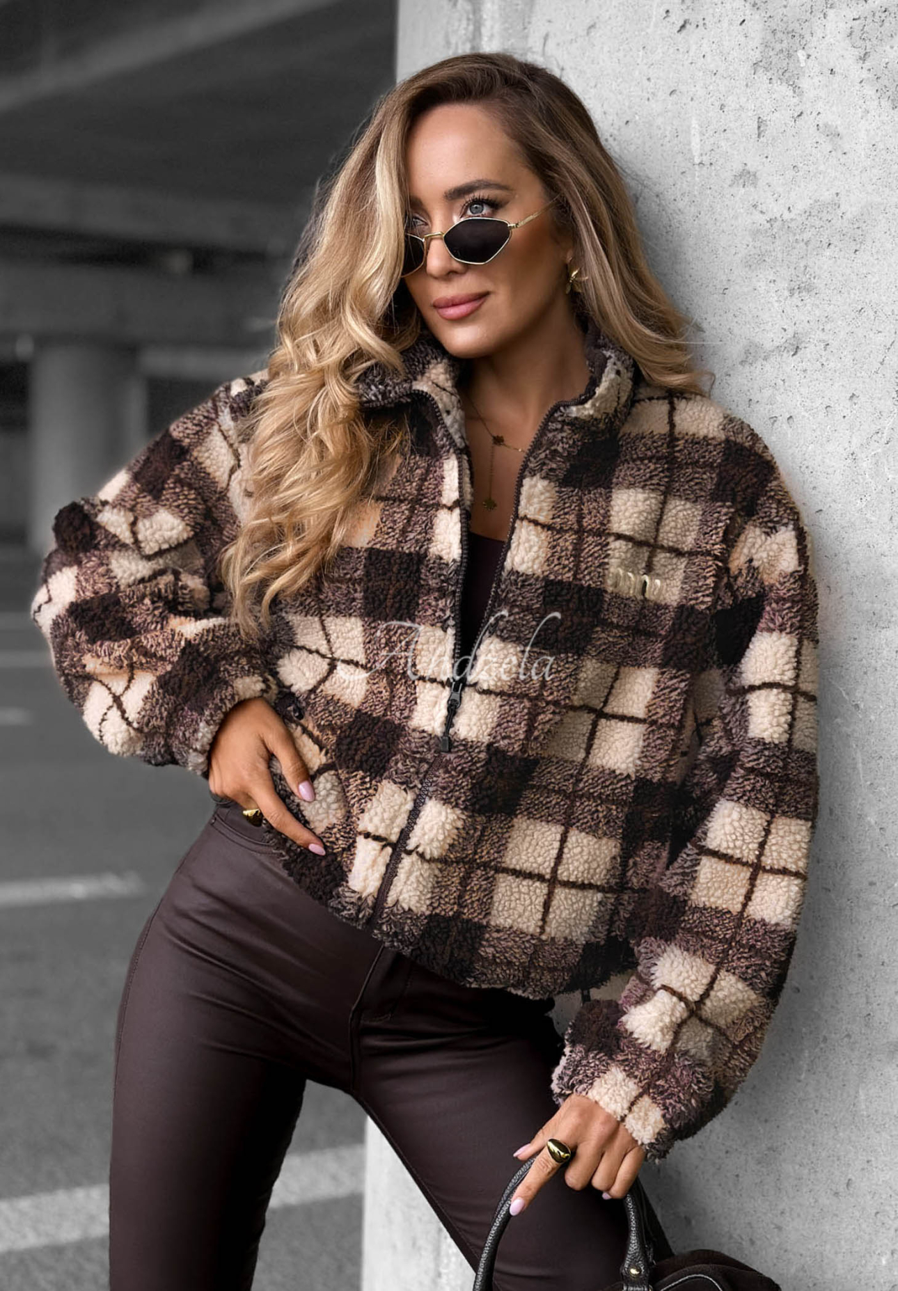 Kurze karierte Jacke aus Lammfellimitat Teddy Jacket Schokoladenbraun
