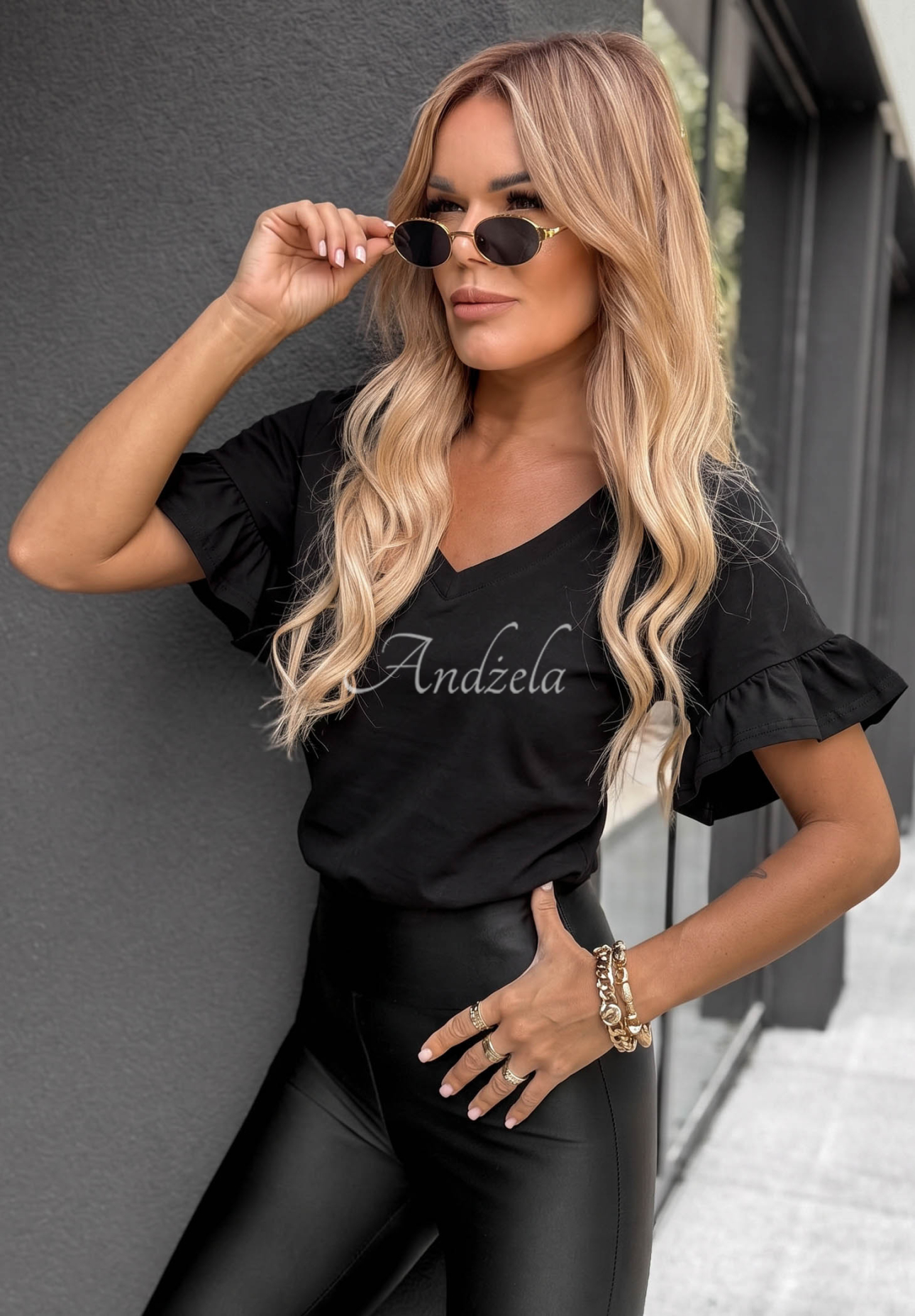 Baumwoll-T-Shirt mit Rüschen Ask For More Schwarz