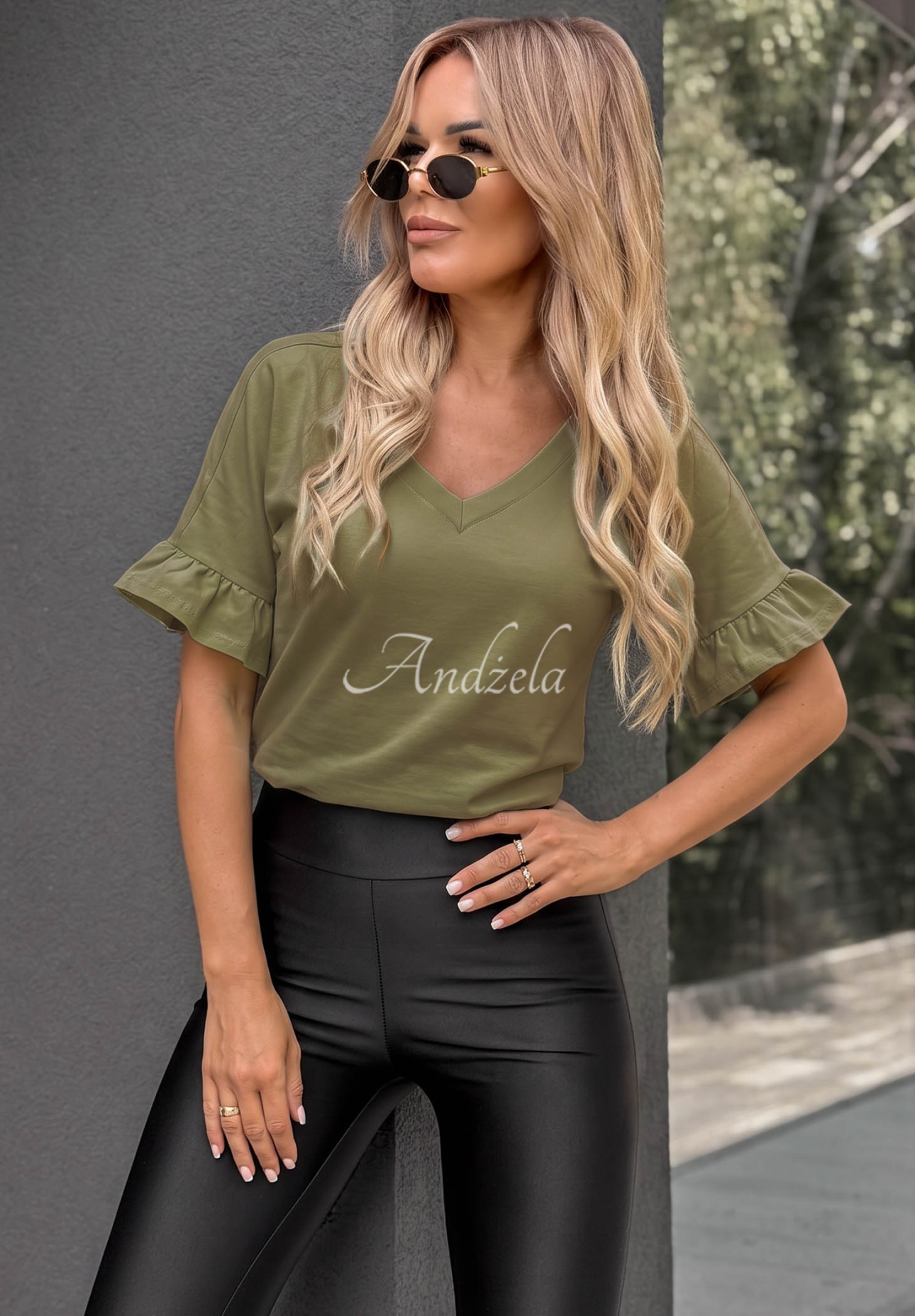 Baumwoll-T-Shirt mit Rüschen Ask For More Olivgrün