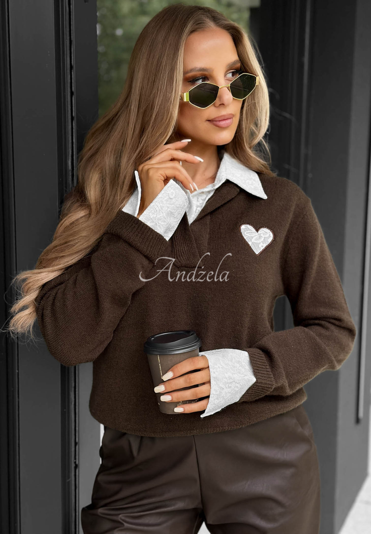 Viskose-Pullover mit Spitzenkragen Cozy Charm Schokoladenbraun