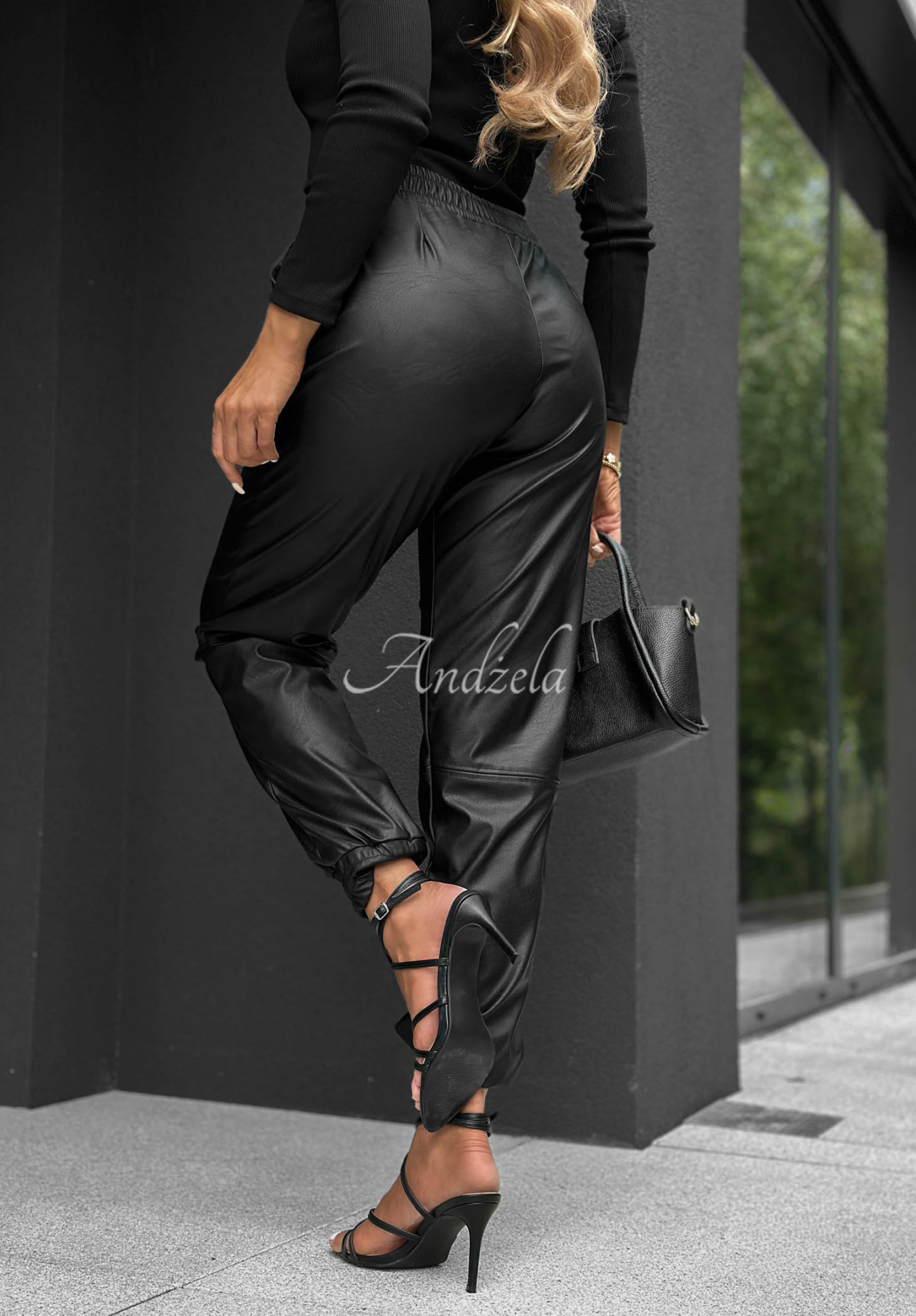 Jogginghose aus Lederimitat Maybe Forever Schwarz