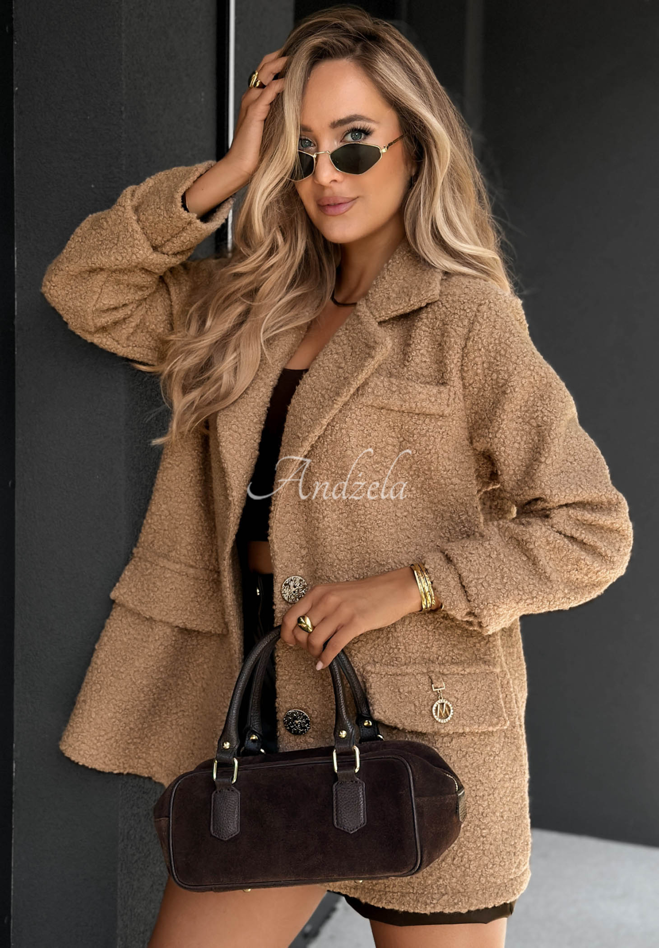 Mantel aus Lammfellimitat Hidden Story Camel
