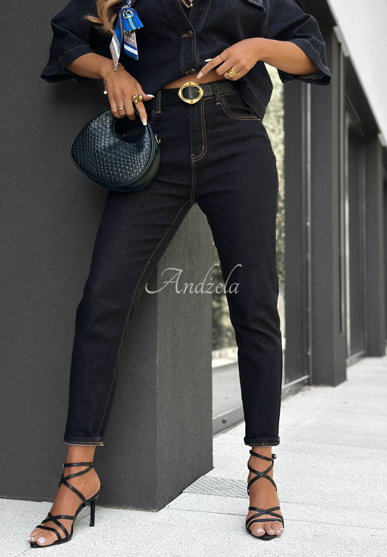 Jeanshose Mom-Fit mit Gürtel Happy Feeling Dunkelblau