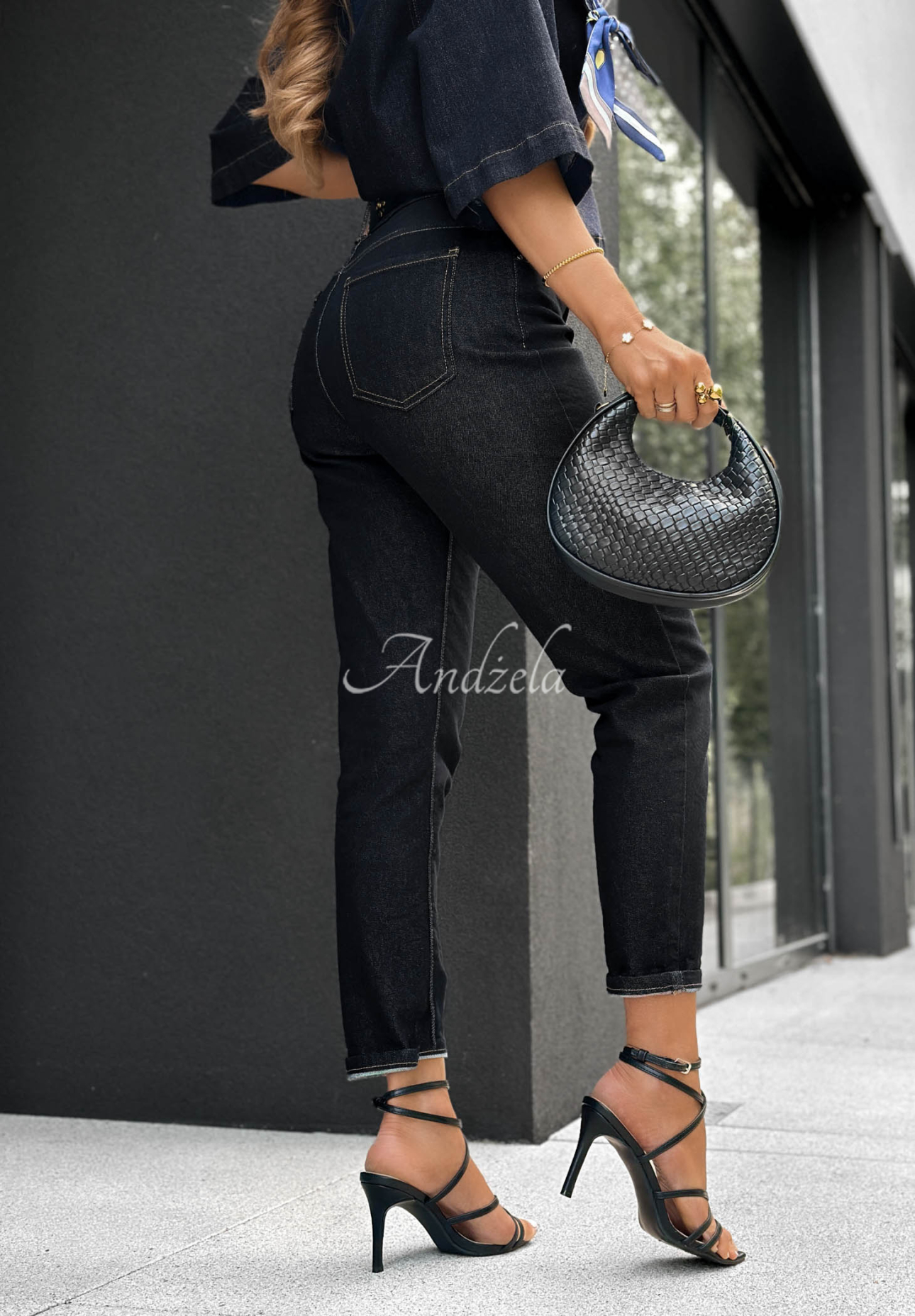 Jeanshose Mom-Fit mit Gürtel Happy Feeling Dunkelblau