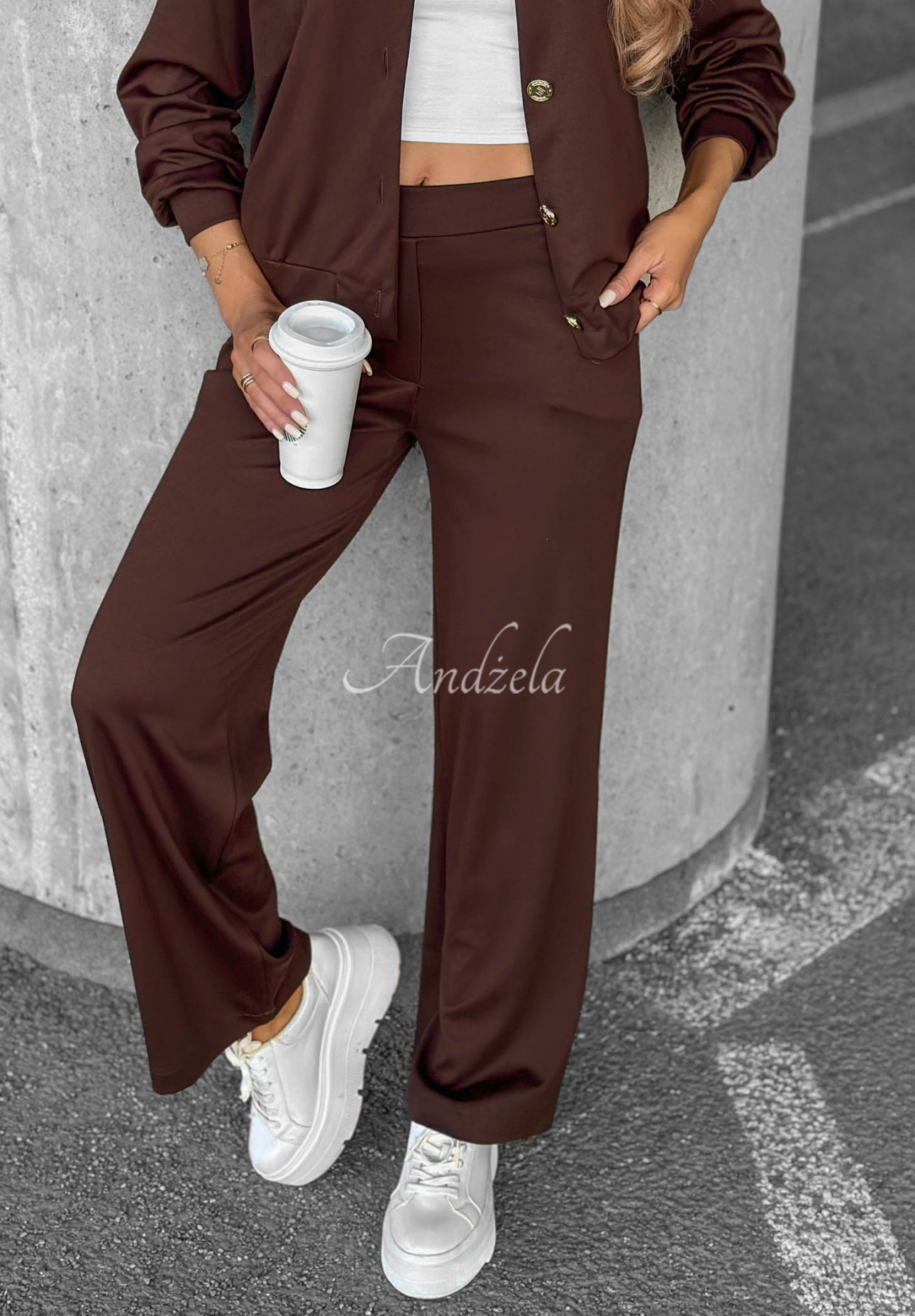 Trainingsanzug aus Baumwolle Bluse mit Knöpfen und Hose Comfort Story Schokoladenbraun