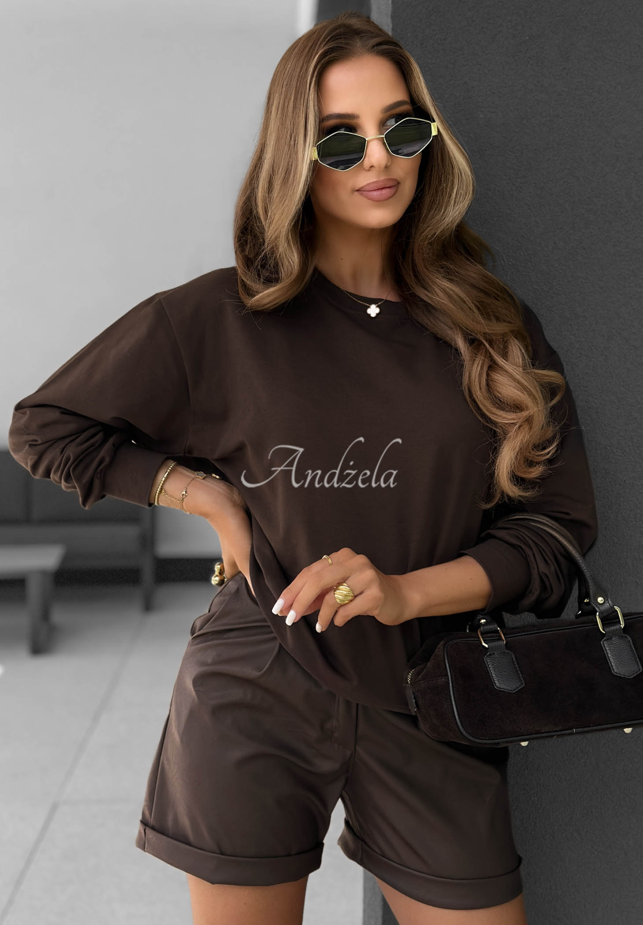 Baumwoll-Sweatshirt Never Late Schokoladenbraun