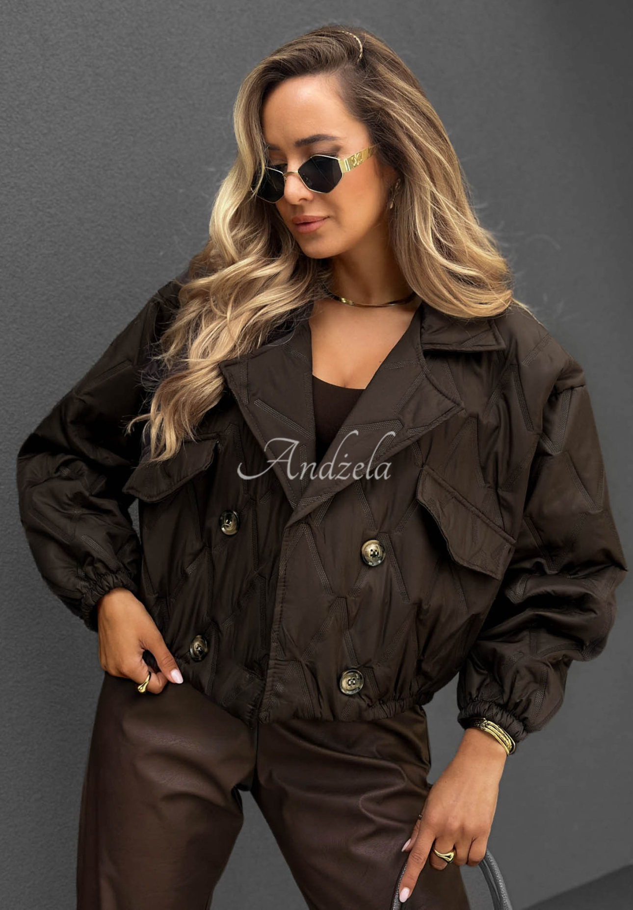 Kurze Steppjacke mit Kragen Frost Morning Schokoladenbraun
