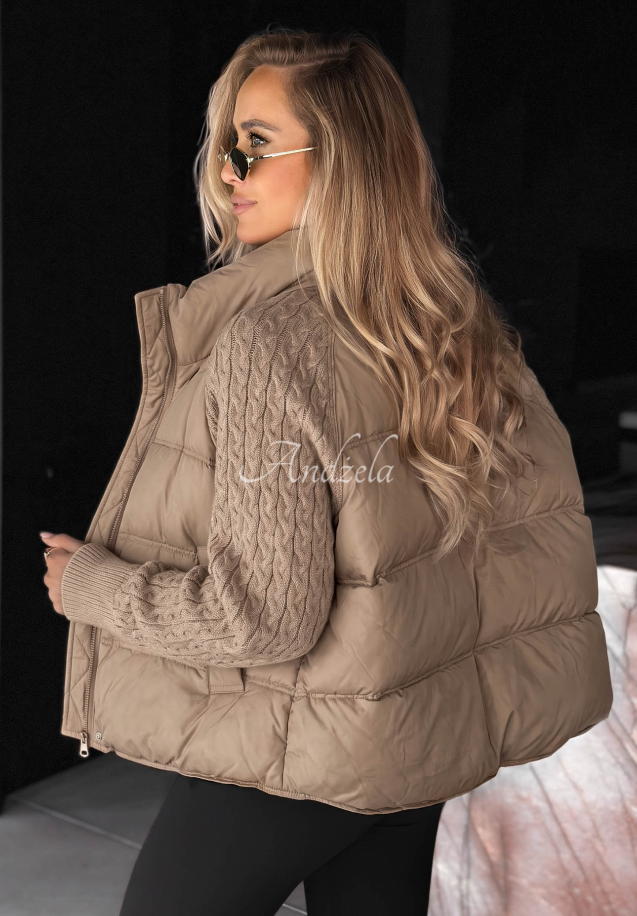 Daunenjacke mit Strickeinsätzen Never Leave Beige