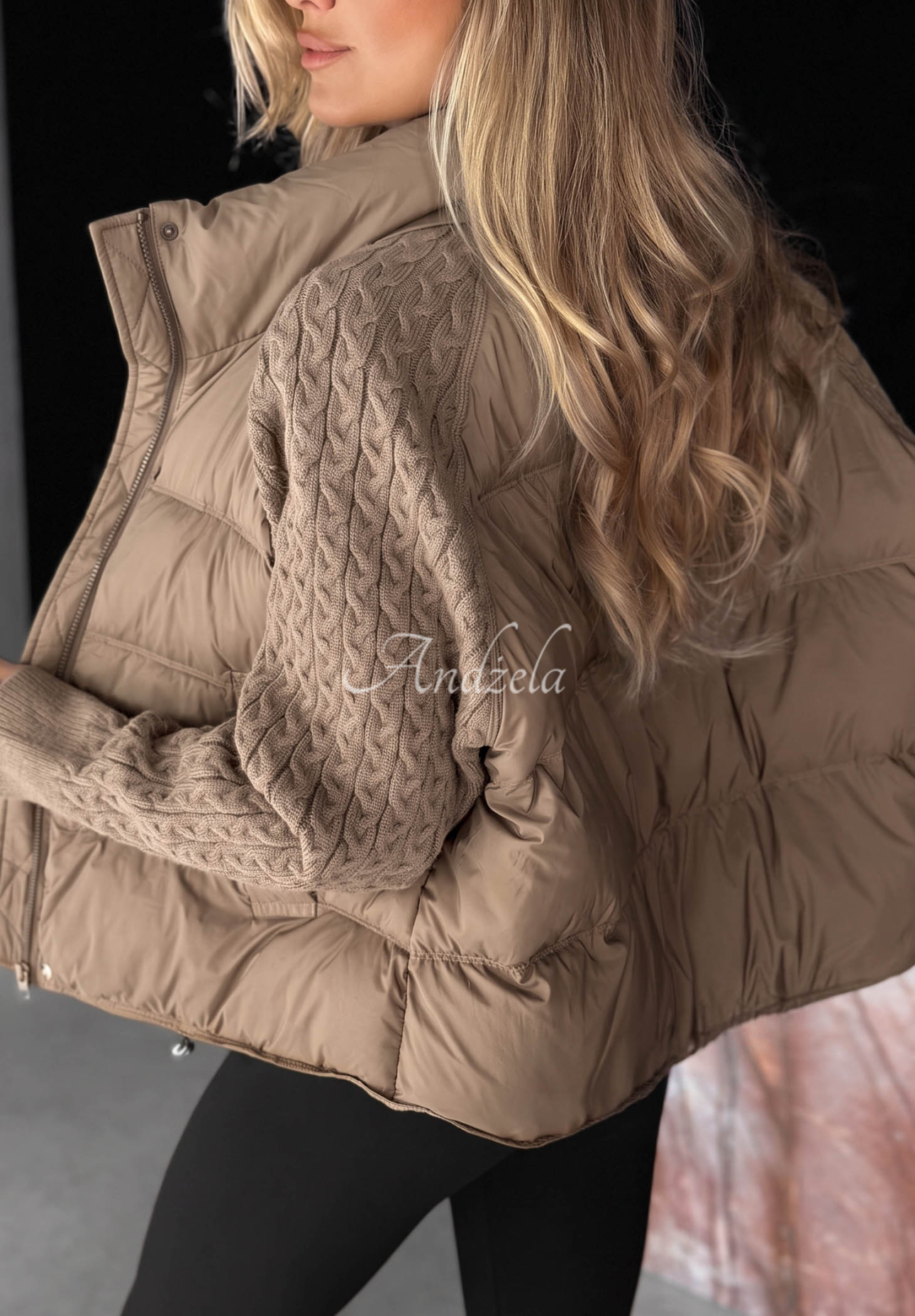 Daunenjacke mit Strickeinsätzen Never Leave Beige